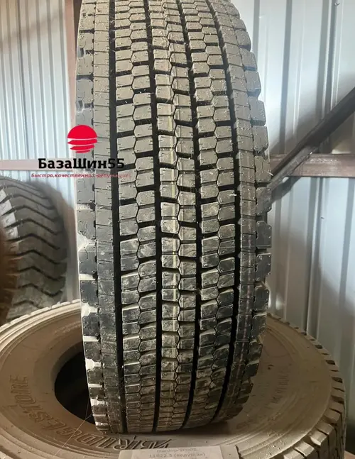 BRIDGESTONE W900 295/80 R22.5 ведущая